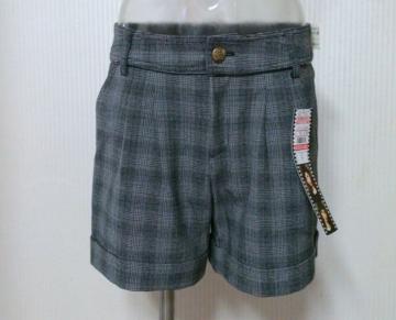 しまむら★合皮パイピング チェック柄 ショートパンツ