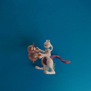ミュウツー ポケモン えんぴつフィギュア