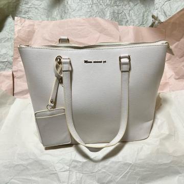 �y���^�E��e�ʁzMONO COMME CA �g�[�g�o�b�O �� �p�X�P�[�X�t��