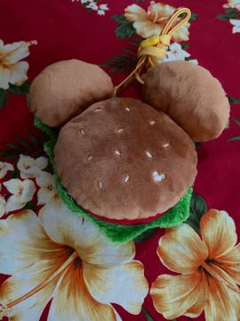 新品未使用☆ディズニーリゾートパスケース☆ミッキーハンバーガ