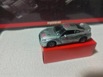 TL ��������Ľϰ���ײ�ް  ���ײ�R35 GT-R