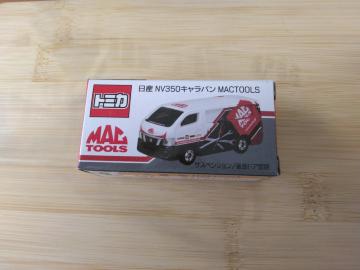 マックツールトミカキャラバン