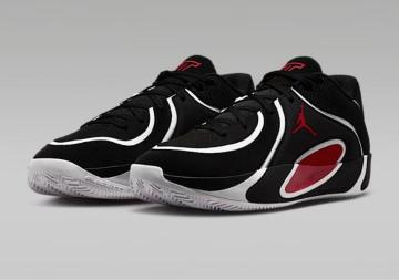 ��NIKE �e�C�^�� 4 PF��