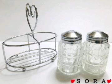 卓上.調味料 ハートステンレスガラス♪ソルト&ペッパー スパイスボトル スタンドホルダーセット
