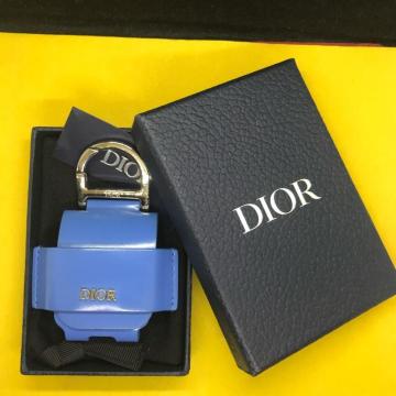 ���K�i Dior �f�B�I�[�� AirPods �G�A�|�b�Y�P�[�X �u���[ ���i �t���i�t