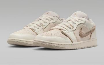 ��AIR JORDAN 1 LOW SE��