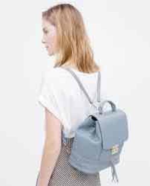 ZARA水色新品リュックハンドバッグ2way < ブランド ZARA水色新品リュックハンドバッグ2way < ブランドの