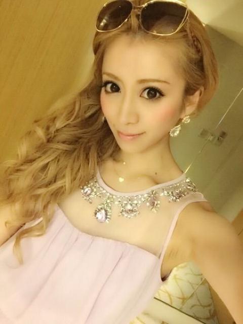 EmiriaWiz☆オーロラプリーツワンピ☆ラベンダー☆S☆新品タグ付 < ブランド EmiriaWiz☆オーロラプリーツワンピ☆ラベンダー☆S☆新品タグ付 < ブランドの