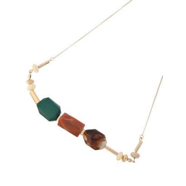 定価1,728円●カラフルMIXネックレス【新品】Green Parksグリーンパークス●緑 ゴールド < ブランド  定価1,728円●カラフルMIXネックレス【新品】Green Parksグリーンパークス●緑 ゴールド < ブランドの