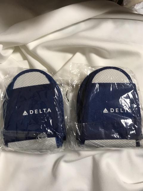 アメリカ 飛行機 DELTA デルタ 航空 機内 スリッパ ブルー < インテリア/ライフ  アメリカ 飛行機 DELTA デルタ 航空 機内 スリッパ ブルー < インテリア/ライフの