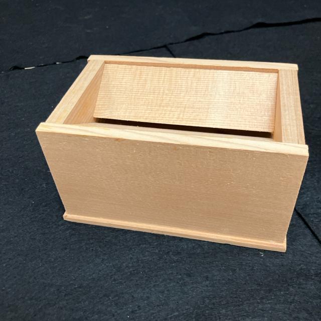 新品 賽銭箱(屋内神殿用)  横型  小(桐製) 幅約15cm 高さ約8cm < インテリア/ライフ  新品 賽銭箱(屋内神殿用)  横型  小(桐製) 幅約15cm 高さ約8cm < インテリア/ライフの