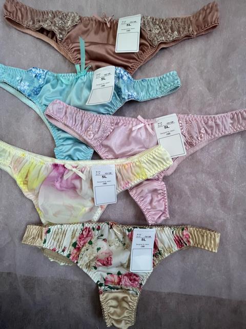 5Lサイズ!5枚セット!光沢ツルツル素材!シフォン使いあり!高貴品格!色とりどり!エレガント!Tバックショーツ!No.王 < 女性ファッション  5Lサイズ!5枚セット!光沢ツルツル素材!シフォン使いあり!高貴品格!色とりどり!エレガント!Tバックショーツ!No.王  < 女性ファッションの