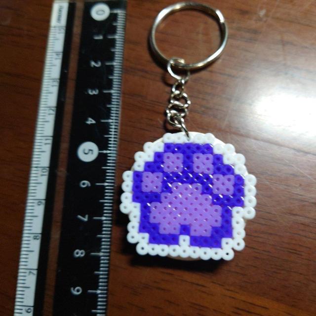 ハンドメイド☆アイロンビーズ肉球キーホルダー☆ < ペット/手芸/園芸 ハンドメイド☆アイロンビーズ肉球キーホルダー☆ < ペット/手芸/園芸の