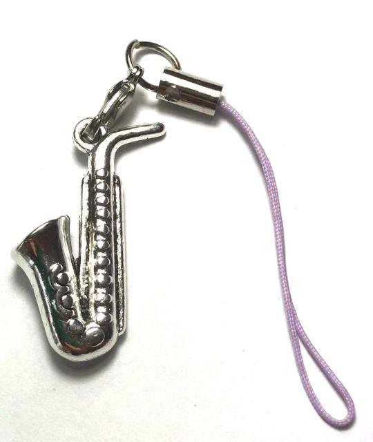サックス 音楽 金 管楽器 モチーフ キーホルダー 携帯ストラップ アクセサリー おしゃれ かわいい レディース おすすめ 女性 < 女性ファッション  サックス 音楽 金 管楽器 モチーフ キーホルダー 携帯ストラップ アクセサリー おしゃれ かわいい レディース おすすめ 女性 < 女性ファッションの