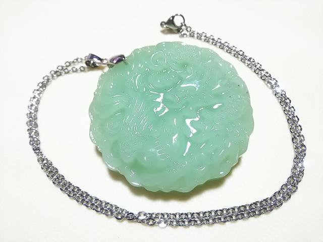 天然石★ミャンマー翡翠 鳳凰&青龍彫り ペンダント < 女性アクセサリー/時計 天然石★ミャンマー翡翠 鳳凰&青龍彫り ペンダント < 女性アクセサリー/時計の