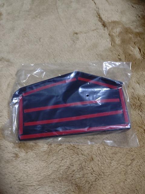 トクトヨの肘掛け収納ボックスとセイワ小物入れ、YOCTMのギアシフト収納ボックス(左側のみ)の3点セット ジムニー専用 < 自動車/バイク トクトヨの肘掛け収納ボックスとセイワ小物入れ、YOCTMのギアシフト収納ボックス(左側のみ)の3点セット ジムニー専用 < 自動車/バイク