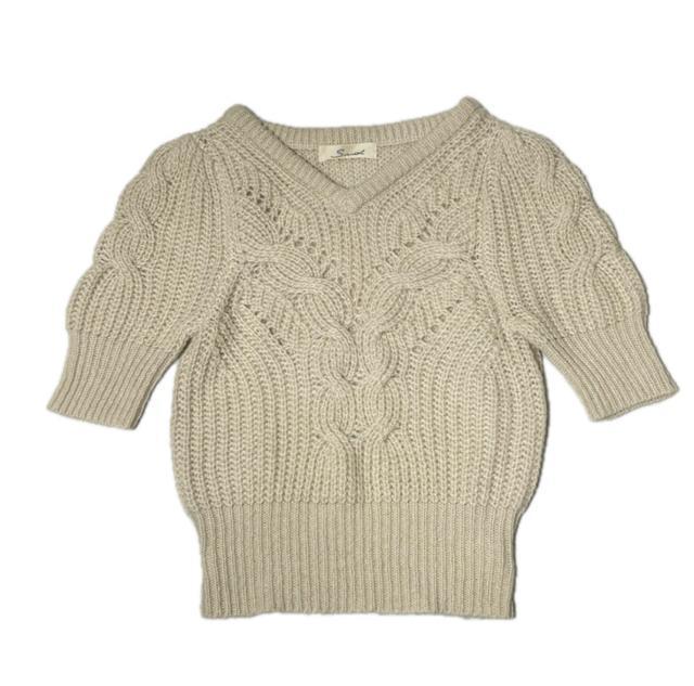 美品 Snidel スナイデル ケーブル編み 半袖 ニット F ベージュ < ブランド 美品 Snidel スナイデル ケーブル編み 半袖 ニット F ベージュ < ブランドの