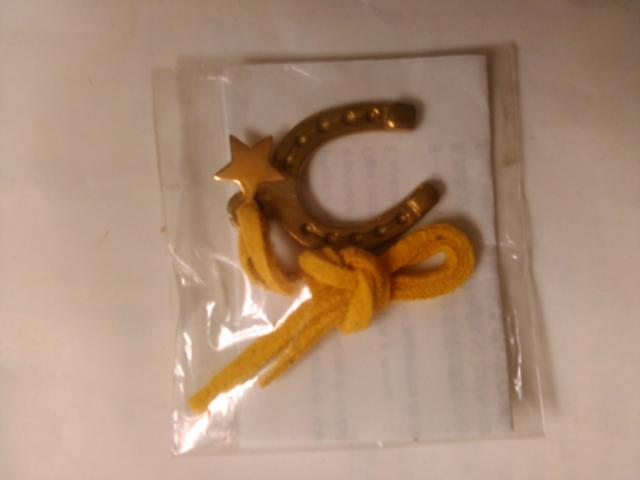 ☆☆アクセサリー 馬蹄型と星形 幸運アイテム ☆ < 女性ファッション  ☆☆アクセサリー 馬蹄型と星形 幸運アイテム ☆  < 女性ファッションの