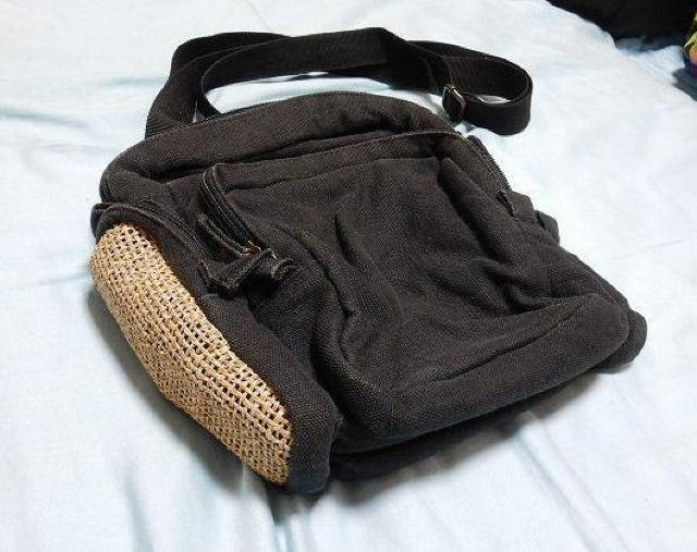 ◆DOG DEPT ドッグデプト ショルダーバッグ 中古品 < 女性ファッション  ◆DOG DEPT ドッグデプト ショルダーバッグ 中古品 < 女性ファッションの