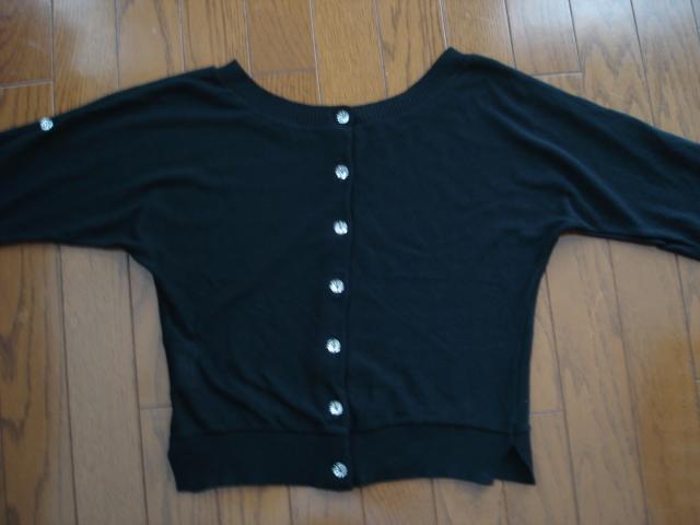 ★レストローズ L'EST ROSE バックデザインのドルマリン袖ニット★クローゼット整理価格! < ブランド  ★レストローズ L'EST ROSE バックデザインのドルマリン袖ニット★クローゼット整理価格! < ブランドの