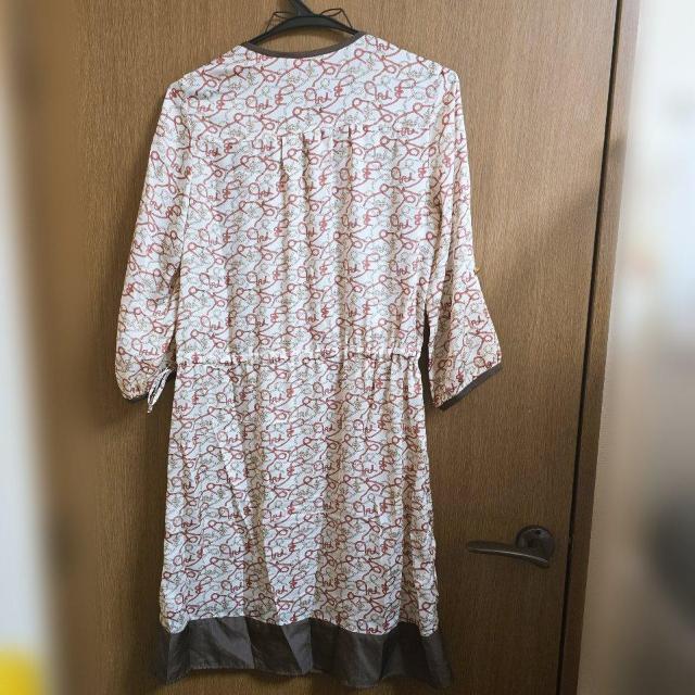 エスピエ espie サイズS ワンピース < 女性ファッション エスピエ espie サイズS ワンピース < 女性ファッションの