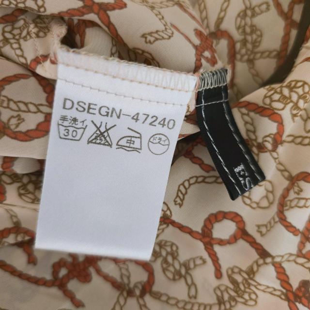 エスピエ espie サイズS ワンピース < 女性ファッション エスピエ espie サイズS ワンピース < 女性ファッションの