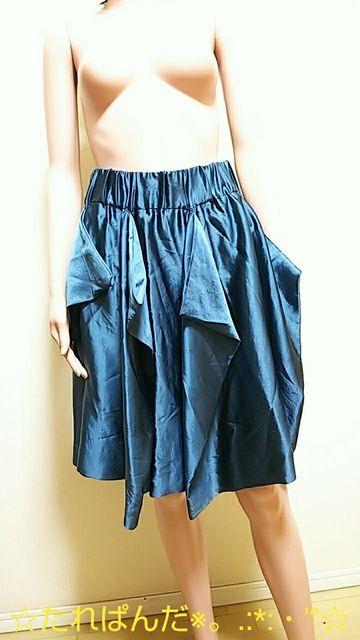 極美品☆RED LABEL☆光沢てろAとろみ素材のボリューミーなサーキュラスカートB83☆3点で即落 < 女性ファッション  極美品☆RED LABEL☆光沢てろAとろみ素材のボリューミーなサーキュラスカートB83☆3点で即落  < 女性ファッションの