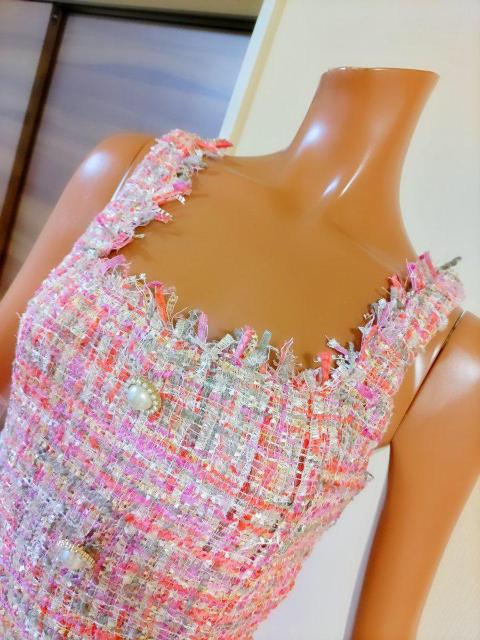 新品★ピンクツイードラメワンピ★パールボタン★xs < 女性ファッション  新品★ピンクツイードラメワンピ★パールボタン★xs < 女性ファッションの