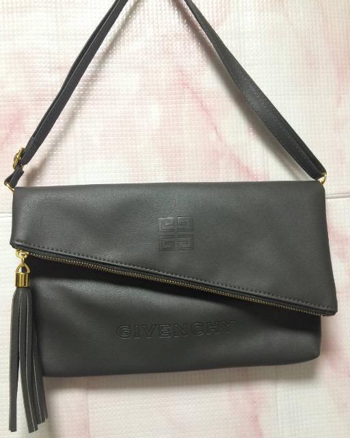 【ジバンシィ】GIVENCHY★ショルダー クラッチ2way bag(新品) < 女性ファッション  【ジバンシィ】GIVENCHY★ショルダー クラッチ2way bag(新品) < 女性ファッションの