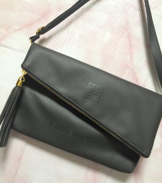 【ジバンシィ】GIVENCHY★ショルダー クラッチ2way bag(新品) < 女性ファッション  【ジバンシィ】GIVENCHY★ショルダー クラッチ2way bag(新品) < 女性ファッションの