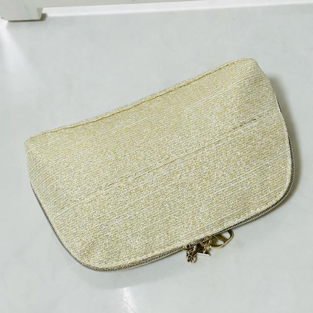 未使用 Dior ポーチ 2024 ホリデー限定 ノベルティ ディオール < 女性ファッション 未使用 Dior ポーチ 2024 ホリデー限定 ノベルティ ディオール < 女性ファッションの