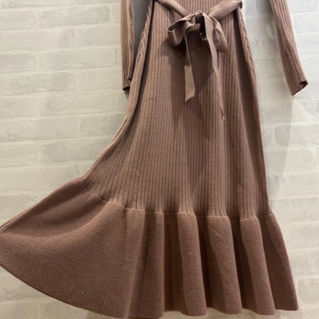 Lily Brown★ウエストリボンマーメイドリブニットワンピース★ < ブランド Lily Brown★ウエストリボンマーメイドリブニットワンピース★ < ブランドの