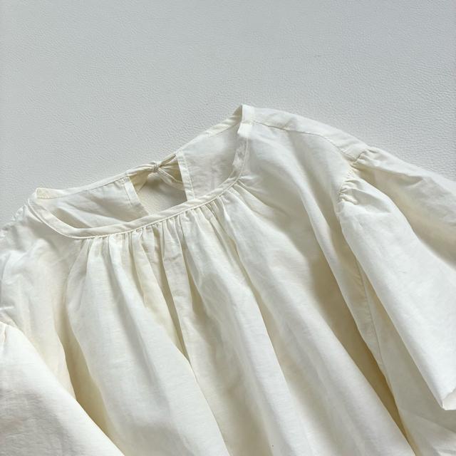 ◆美品◆エイミーイストワール◆フリル長袖ブラウス◆チュニック◆アイボリー白◆F < 女性ファッション ◆美品◆エイミーイストワール◆フリル長袖ブラウス◆チュニック◆アイボリー白◆F < 女性ファッションの