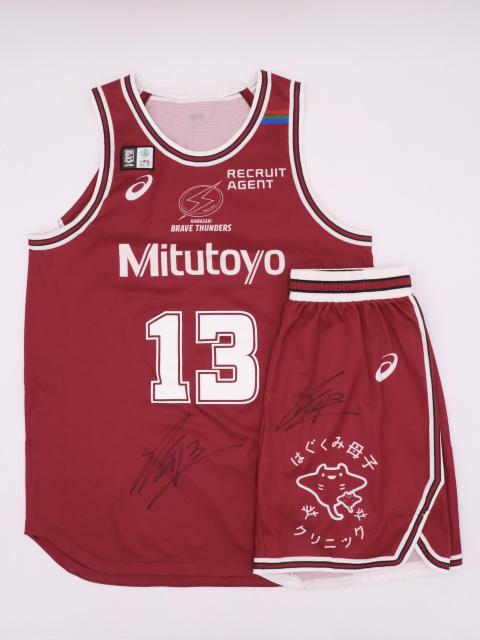 #13 津山 尚大選手 2025-26オーセンティックユニフォーム(HOME)上下セット(着用・直筆サイン入り) < レジャー/スポーツ #13 津山 尚大選手 2025-26オーセンティックユニフォーム(HOME)上下セット(着用・直筆サイン入り) < レジャー/スポーツの
