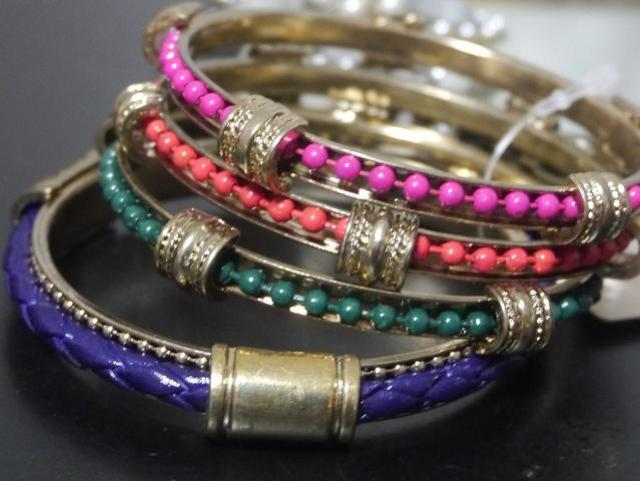 ViFOREVER21GXjbNAeB[N4AoOuXbg  uh 