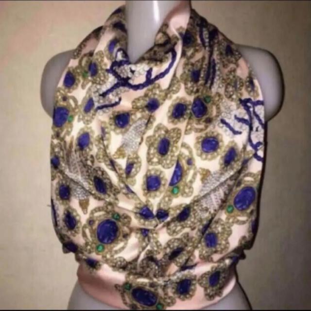 CHANEL シャネル シルクスカーフ 桜ピンク ジュエリー柄 シルク < ブランド CHANEL シャネル シルクスカーフ 桜ピンク ジュエリー柄 シルク < ブランドの