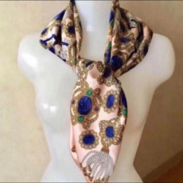 CHANEL シャネル シルクスカーフ 桜ピンク ジュエリー柄 シルク < ブランド CHANEL シャネル シルクスカーフ 桜ピンク ジュエリー柄 シルク < ブランドの