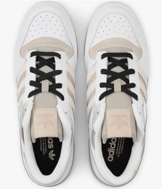 アディダス スニーカー レディース フォーラム ロー フットウェア ホワイト/ベージュ/プティグレー JP7786 ※24.5p < ブランド アディダス スニーカー レディース フォーラム ロー フットウェア ホワイト/ベージュ/プティグレー JP7786 ※24.5p < ブランドの