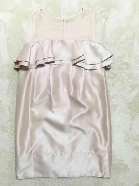 DURASambientピンクシースルーフリルペプラムドレスワンピ < ブランド DURASambientピンクシースルーフリルペプラムドレスワンピ < ブランドの