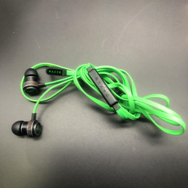 即決 RAZER イヤホン イヤフォン < 家電/AV 即決 RAZER イヤホン イヤフォン < 家電/AVの