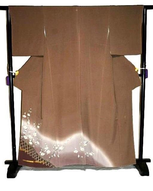 【最高級】【未使用品】 染色作家【安達華生】暈染め 金彩 籬光琳椿 1紋 色留袖 身丈155.5cm 裄丈65.5cm T3566 < 女性ファッション 【最高級】【未使用品】 染色作家【安達華生】暈染め 金彩 籬光琳椿 1紋 色留袖 身丈155.5cm 裄丈65.5cm T3566 < 女性ファッションの