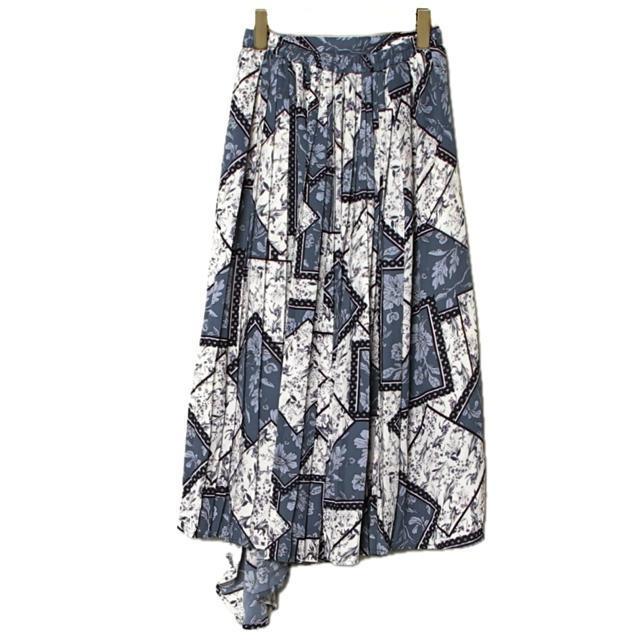 Alluge 【新品 タグ付き】花柄 プリント 変形 ロング スカート < 女性ファッション  Alluge 【新品 タグ付き】花柄 プリント 変形 ロング スカート < 女性ファッションの