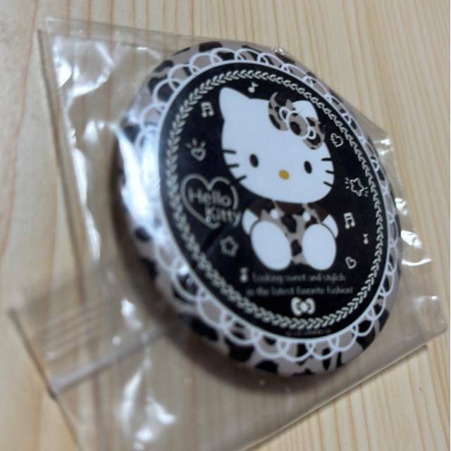 新品未開封★キティちゃん大人可愛い大きめ缶バッジ 1個 < おもちゃ  新品未開封★キティちゃん大人可愛い大きめ缶バッジ 1個 < おもちゃの