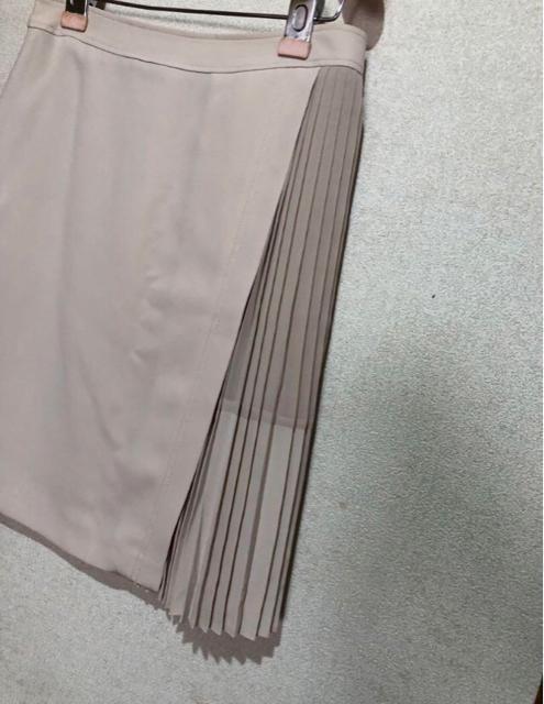 INDIVI インディヴィ サイドプリーツスカート 一度着用のみ クリ済 < ブランド  INDIVI インディヴィ サイドプリーツスカート 一度着用のみ クリ済 < ブランドの