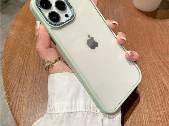 フェミニン シリコン スマホ ケース クリア+グリーン iPhone13Pro < 家電/AV フェミニン シリコン スマホ ケース クリア+グリーン iPhone13Pro < 家電/AVの