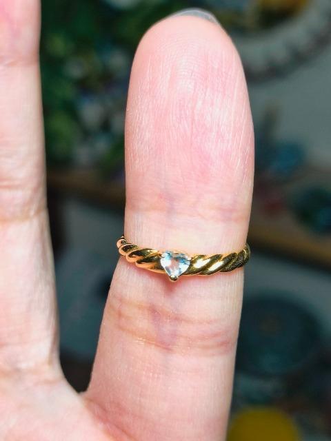 K18金★綺麗なGOLD映える☆可愛いハート型アクアマリンリングさん♪ < 女性アクセサリー/時計 K18金★綺麗なGOLD映える☆可愛いハート型アクアマリンリングさん♪ < 女性アクセサリー/時計の