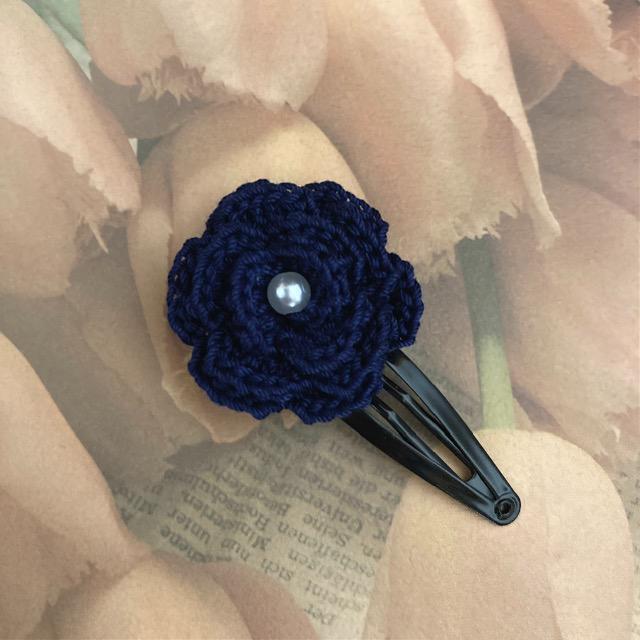ハンドメイド♪レース編み 薔薇風お花モチーフのヘアピン < 女性ファッション  ハンドメイド♪レース編み 薔薇風お花モチーフのヘアピン  < 女性ファッションの