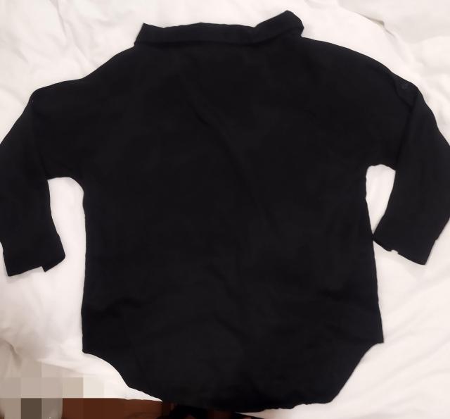 philter 黒 サテン ビック 抜き衿シャツ ボーイフレンドシャツ < 女性ファッション  philter 黒 サテン ビック 抜き衿シャツ ボーイフレンドシャツ < 女性ファッションの