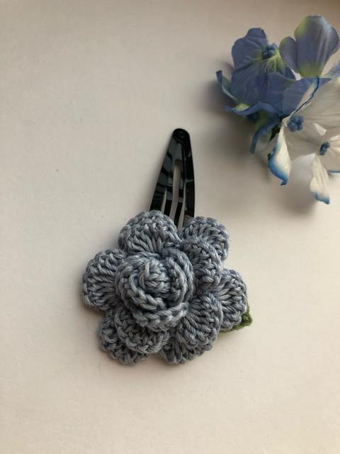 ハンドメイド スリーピン パッチンピン 薔薇 ブルー axes好 < 女性ファッション  ハンドメイド スリーピン パッチンピン 薔薇 ブルー axes好 < 女性ファッションの