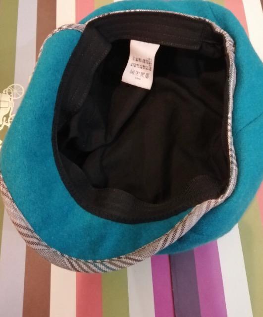 ★特価★新品未使用高級キャンバス帽子ブルー小顔効果ウール毛品薄レアチェック柄ステッチ < 女性ファッション  ★特価★新品未使用高級キャンバス帽子ブルー小顔効果ウール毛品薄レアチェック柄ステッチ < 女性ファッションの